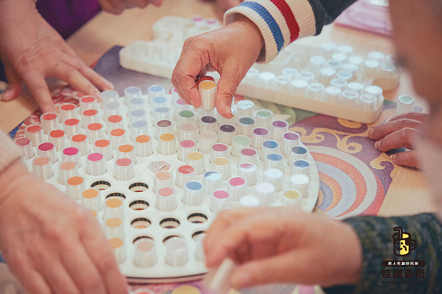 Feel2 互動音樂唱盤